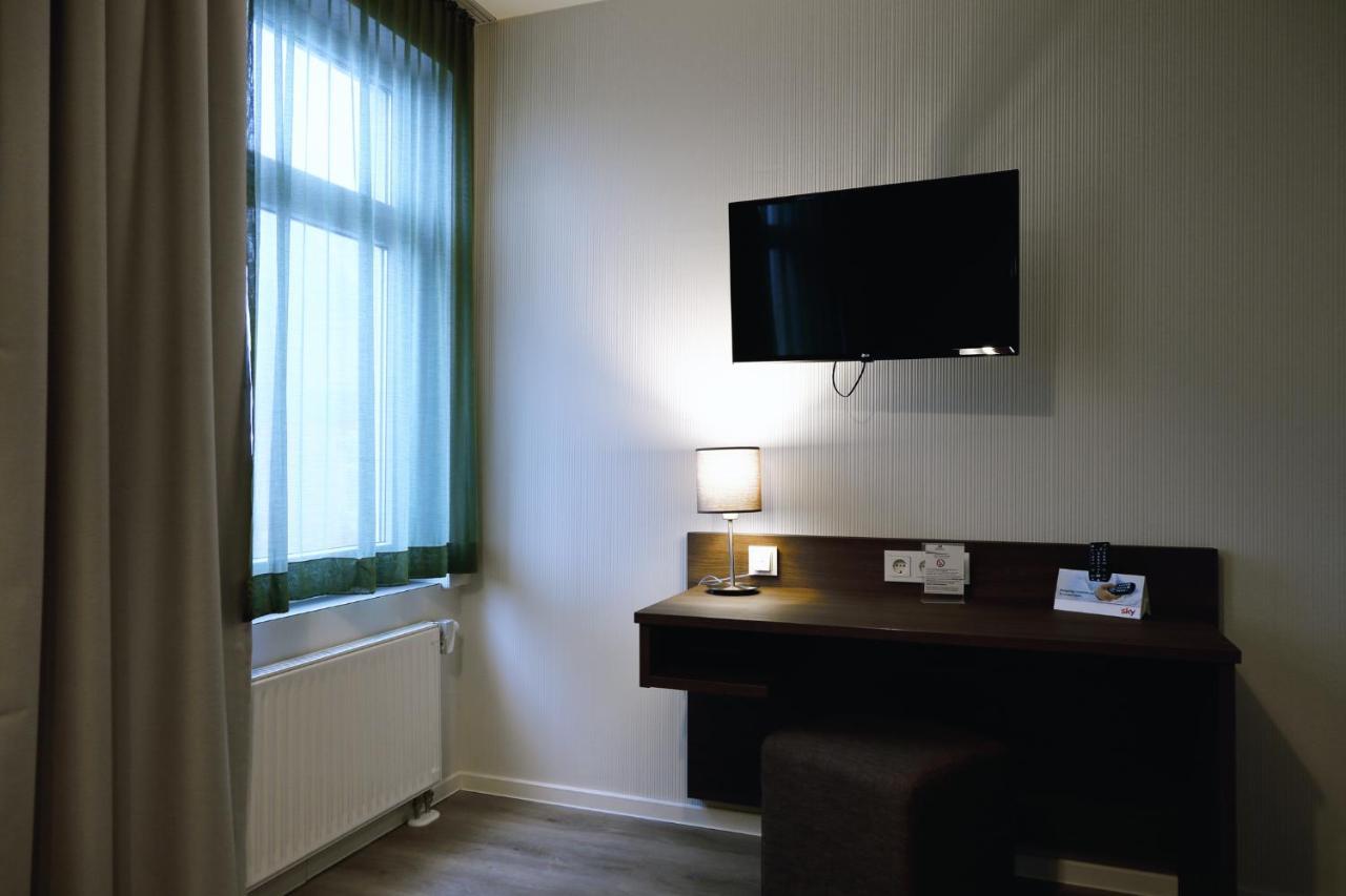 Konsumhotel Am Park Оберхоф Экстерьер фото